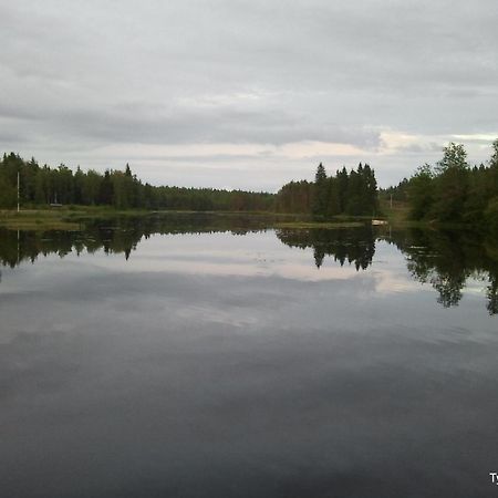 Апартаменты Tyforsgarden Mjolnartorpet Экстерьер фото